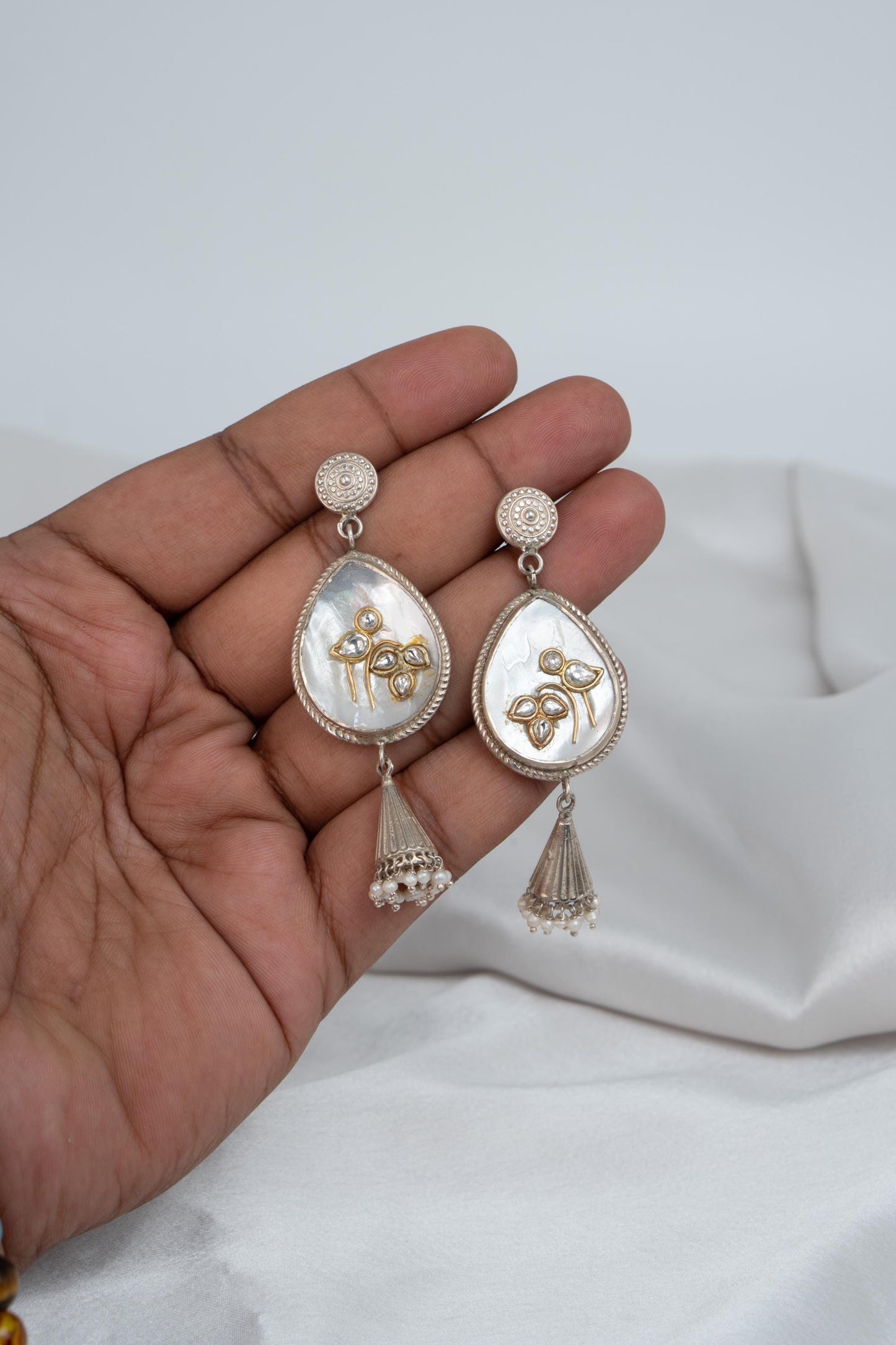 NOORJA (नूरजा)