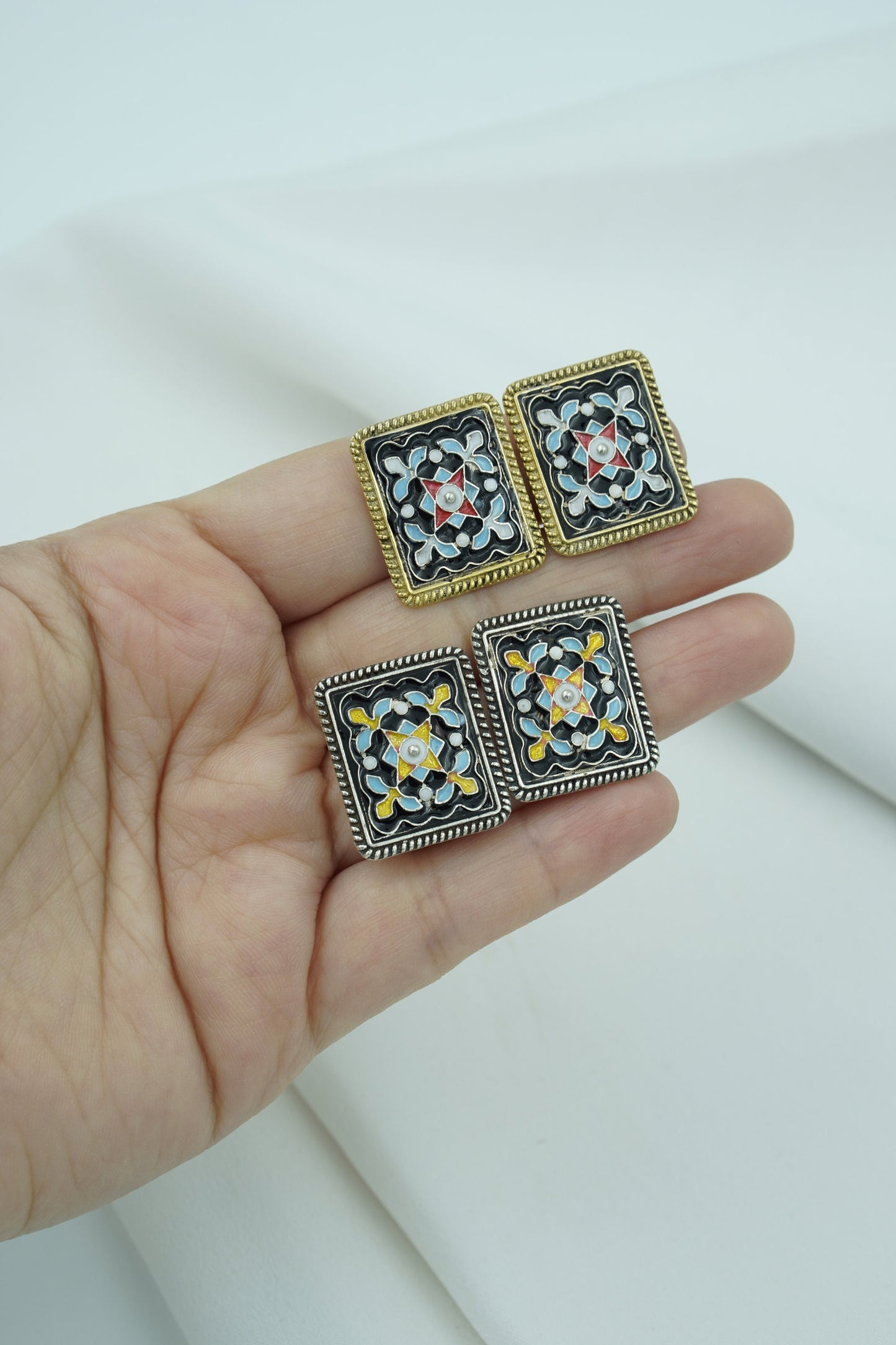 ANTARA (अंतरा)