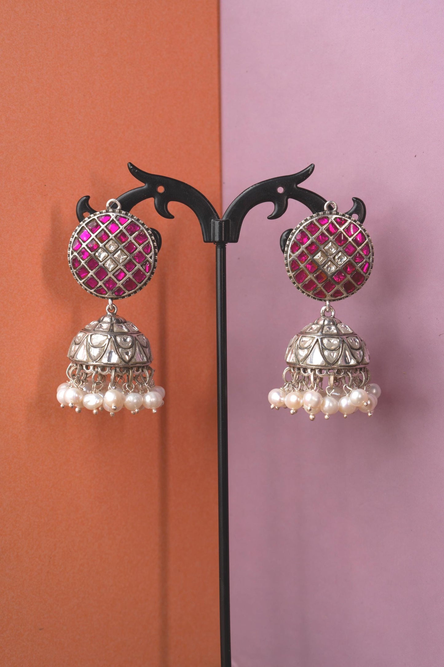 GULNAAR (गुलनार)