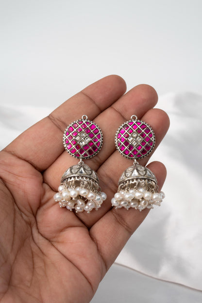 GULNAAR (गुलनार)